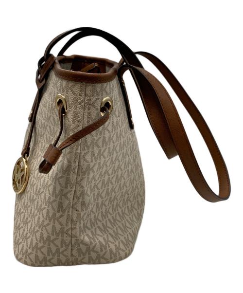 MICHAEL KORS（マイケルコース）MICHAEL KORS (マイケルコース) ショルダーバッグ ホワイトの古着・服飾アイテム