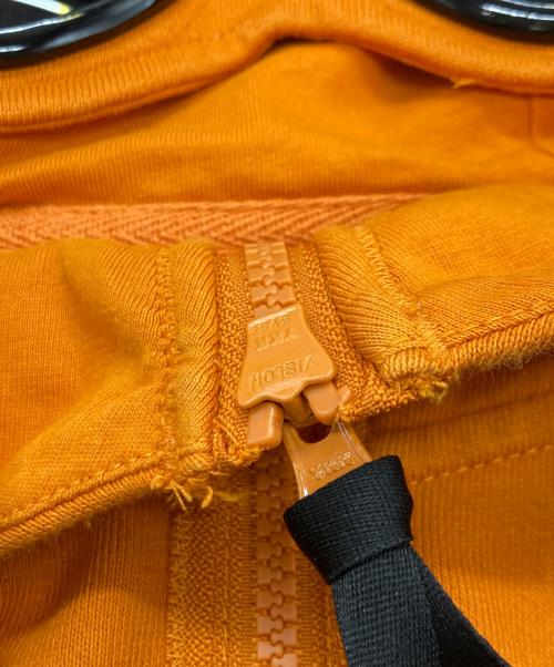 C.P COMPANY（シーピーカンパニー）C.P COMPANY (シーピーカンパニー) Diagonal Raised Fleece Goggle FullZip オレンジ サイズ:Sの古着・服飾アイテム