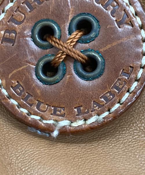 BURBERRY BLUE LABEL（バーバリー ブルー レーベル）BURBERRY BLUE LABEL (バーバリー ブルー レーベル) ラムレザーキルティングコート ブラウン サイズ:38の古着・服飾アイテム