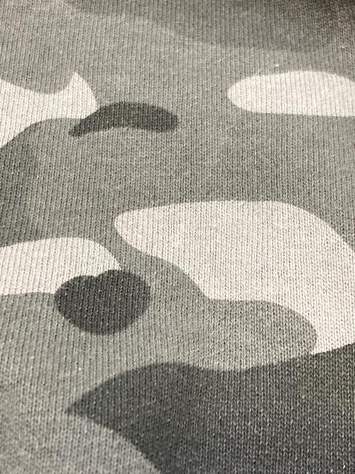 A BATHING APE（アベイシングエイプ）A BATHING APE (アベイシングエイプ) COLOR CAMO SEPARATE SHARK FZ HOODIE ブラック×レッド サイズ:2XLの古着・服飾アイテム