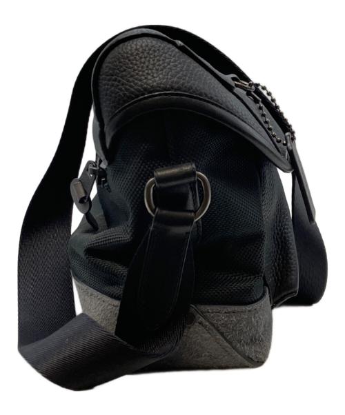 COACH（コーチ）COACH (コーチ) MANHATTAN BIKE BAG ブラックの古着・服飾アイテム