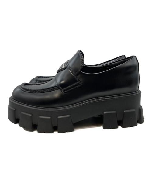PRADA（プラダ）PRADA (プラダ) モノリス ブラッシュドレザーローファー ブラック サイズ:38.5の古着・服飾アイテム