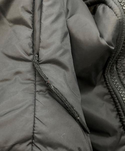 STONE ISLAND（ストーンアイランド）STONE ISLAND (ストーンアイランド) プリマロフト リバーシブル ボンバージャケット ブラック サイズ:sの古着・服飾アイテム