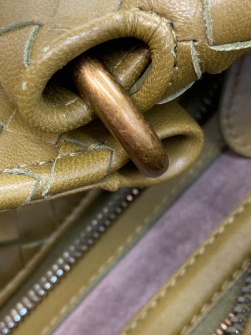 BOTTEGA VENETA（ボッテガベネタ）BOTTEGA VENETA (ボッテガベネタ) イントレチャートセミショルダーバッグ グリーンの古着・服飾アイテム