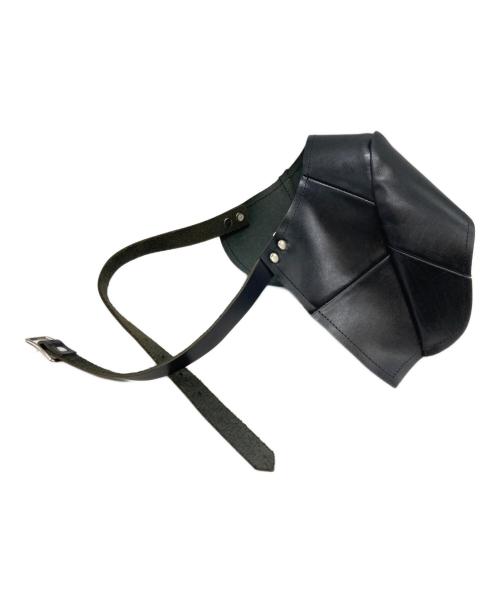 COMME des GARCONS（コムデギャルソン）COMME des GARCONS (コムデギャルソン) レザーショルダーカバー ブラックの古着・服飾アイテム