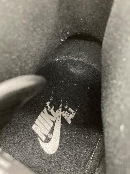NIKE（ナイキ）NIKE (ナイキ) スニーカー グレー サイズ:27.5の古着・服飾アイテム
