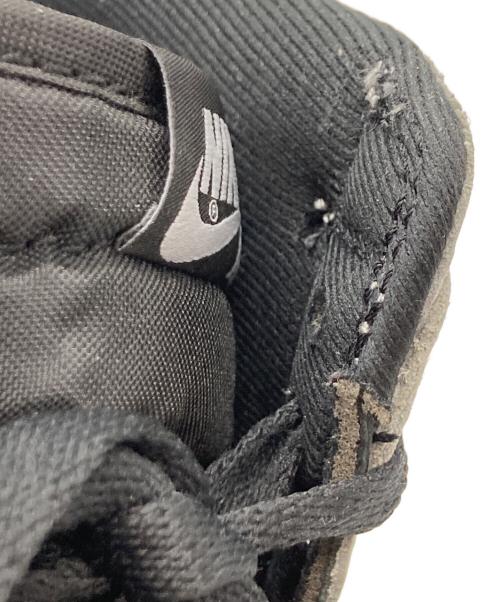 NIKE（ナイキ）NIKE (ナイキ) スニーカー グレー サイズ:27.5の古着・服飾アイテム