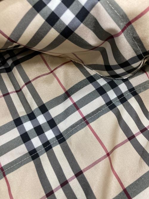 BURBERRY LONDON（バーバリーロンドン）BURBERRY LONDON (バーバリーロンドン) リバーシブルノヴァチェックダウンベスト ブラック サイズ:160Aの古着・服飾アイテム
