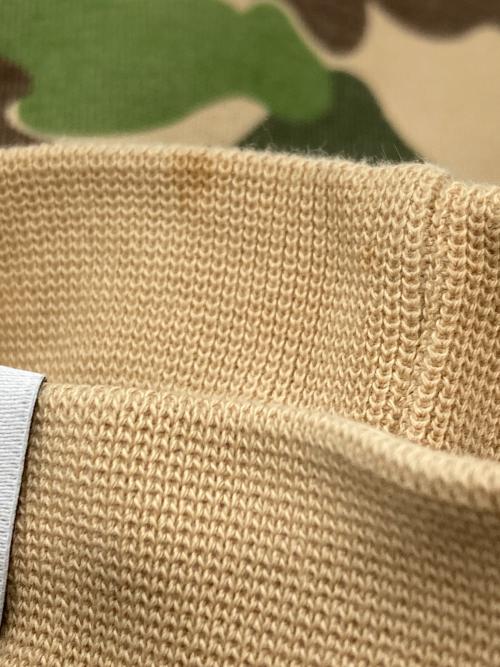 A BATHING APE（アベイシングエイプ）A BATHING APE (アベイシングエイプ) PUMA (プーマ) ABCカモBAPEフーディ グリーン サイズ:Mの古着・服飾アイテム