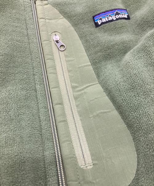Patagonia（パタゴニア）Patagonia (パタゴニア) レギュレーターR3フリースジャケット グリーン サイズ:Ｌの古着・服飾アイテム