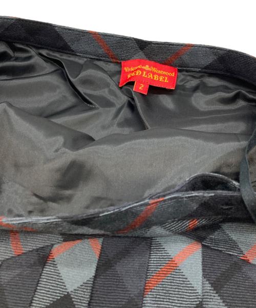 Vivienne Westwood RED LABEL（ヴィヴィアンウエストウッドレッドレーベル）Vivienne Westwood RED LABEL (ヴィヴィアンウエストウッドレッドレーベル) プリーツスカート ブラック サイズ:2の古着・服飾アイテム