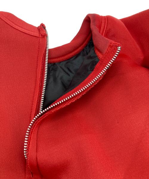 COMME des GARCONS（コムデギャルソン）COMME des GARCONS (コムデギャルソン) フリルチュール 変形 ボンディング プルオーバーシャツ / ケープ レッド サイズ:Sの古着・服飾アイテム