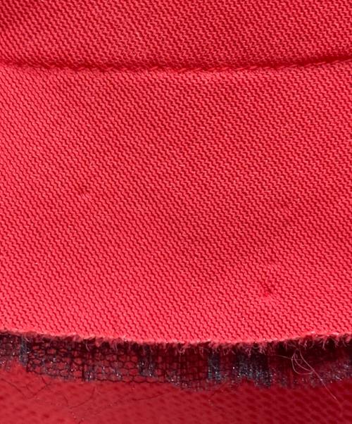 COMME des GARCONS（コムデギャルソン）COMME des GARCONS (コムデギャルソン) フリルチュール 変形 ボンディング プルオーバーシャツ / ケープ レッド サイズ:Sの古着・服飾アイテム