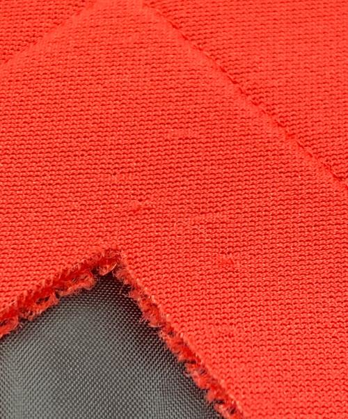 COMME des GARCONS（コムデギャルソン）COMME des GARCONS (コムデギャルソン) フリルチュール 変形 ボンディング プルオーバーシャツ / ケープ レッド サイズ:Sの古着・服飾アイテム