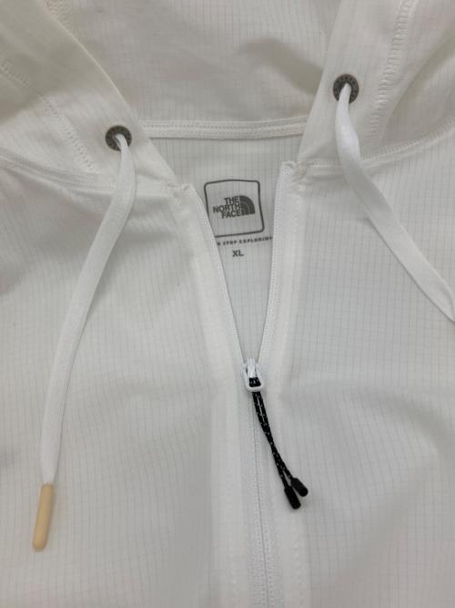 THE NORTH FACE（ザ ノース フェイス）THE NORTH FACE (ザ ノース フェイス) AERO FULLZIP HOODIE ホワイト サイズ:XLの古着・服飾アイテム
