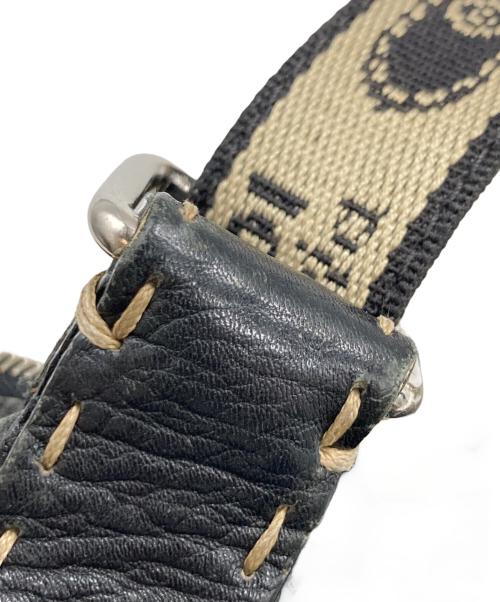 FENDI（フェンディ）FENDI (フェンディ) セレリアショルダーバッグ ブラックの古着・服飾アイテム