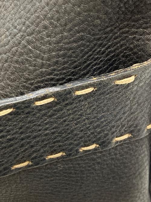 FENDI（フェンディ）FENDI (フェンディ) セレリアショルダーバッグ ブラックの古着・服飾アイテム