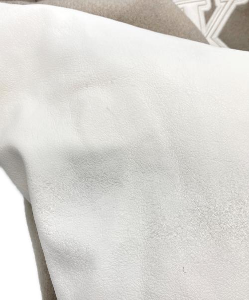 Calvin Klein Jeans（カルバンクラインジーンズ）Calvin Klein Jeans (カルバンクラインジーンズ) バーシティ ボンバー ジャケット グレー×ホワイト サイズ:Sの古着・服飾アイテム