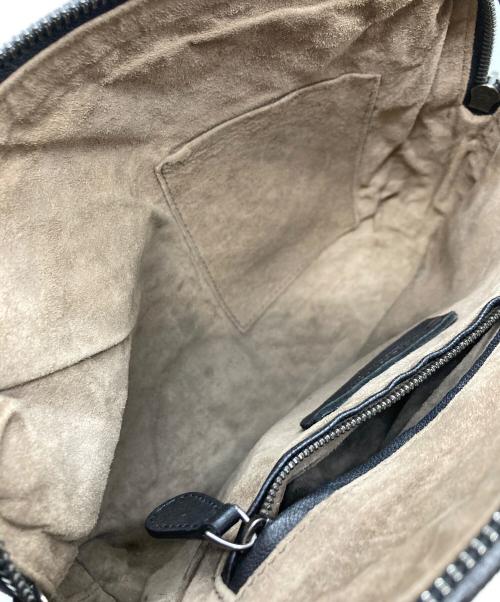 BOTTEGA VENETA（ボッテガベネタ）BOTTEGA VENETA (ボッテガベネタ) イントレチャートショルダーバッグ ブラックの古着・服飾アイテム