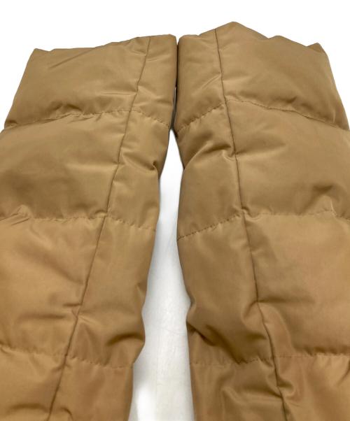 BLUE LABEL CRESTBRIDGE（ブルーレーベルクレストブリッジ）BLUE LABEL CRESTBRIDGE (ブルーレーベルクレストブリッジ) ファー付ダウンコート ベージュ サイズ:36の古着・服飾アイテム