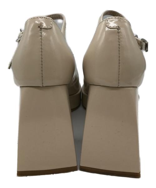 the virgins（ヴァージンズ）the virgins (ヴァージンズ) SQUARE CHUNKY HEEL ベージュ サイズ:Lの古着・服飾アイテム