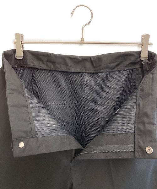 DESCENTE PAUSE（デサントポーズ）DESCENTE PAUSE (デサントポーズ) SEAMTAPED SLACKS ブラック サイズ:Lの古着・服飾アイテム