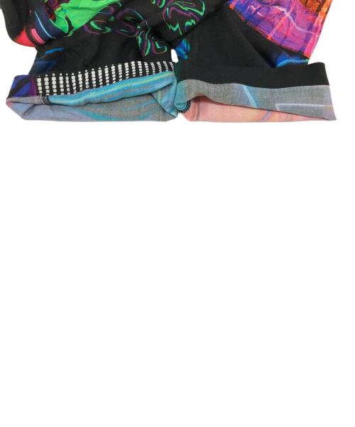 Desigual（デシグアル）Desigual (デシグアル) 総柄シャツ ブラック サイズ:SIZEMの古着・服飾アイテム