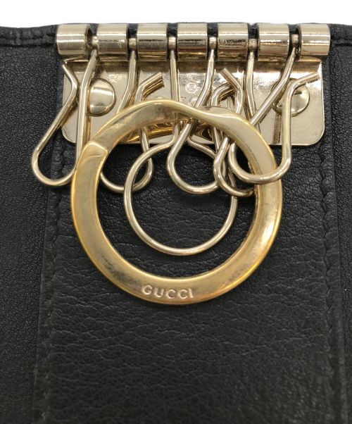 GUCCI（グッチ）GUCCI (グッチ) 6連キーケース ブラック サイズ:-の古着・服飾アイテム