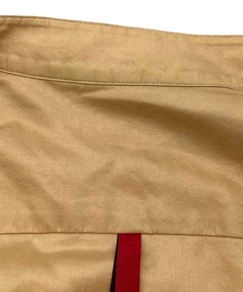 YANTOR（ヤントル）YANTOR (ヤントル) 切替スリーピングロングシャツ ベージュ×ブラック サイズ:SIZEMの古着・服飾アイテム