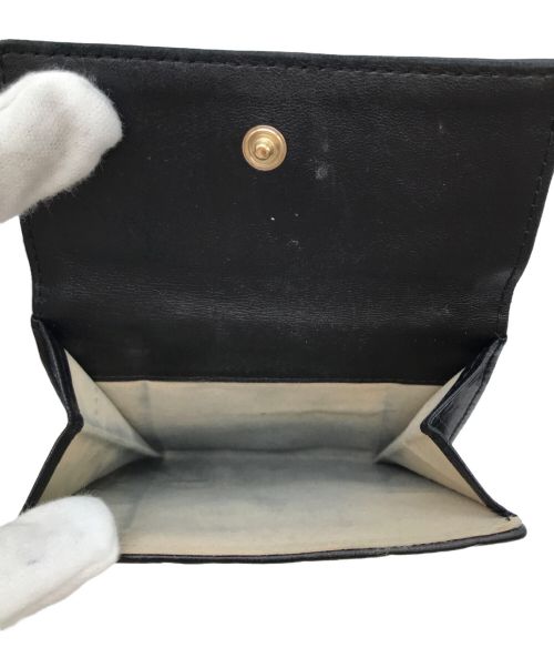 CHANEL（シャネル）CHANEL (シャネル) カメリア2つ折りウォレット ブラック サイズ:-の古着・服飾アイテム