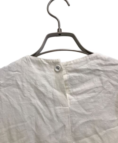 SILKKI（シルッキ）SILKKI (シルッキ) シルッキショートスリーブトップ ホワイト サイズ:SIZE Mの古着・服飾アイテム