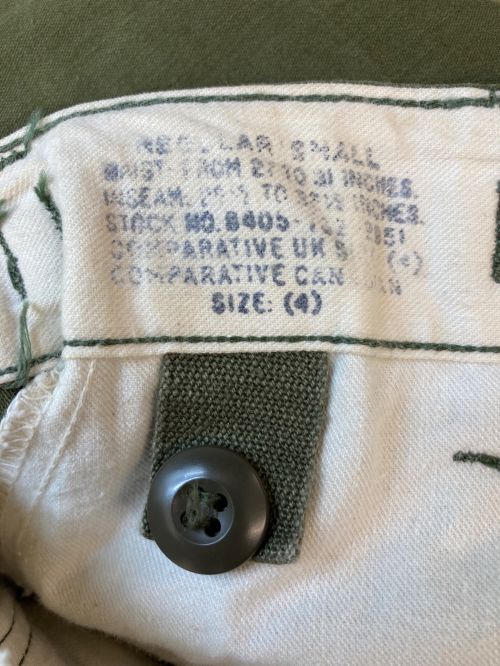 US ARMY（ユーエスアーミー）US ARMY (ユーエスアーミー) M65 FIELD PANTS カーキ サイズ:SIZE 4の古着・服飾アイテム