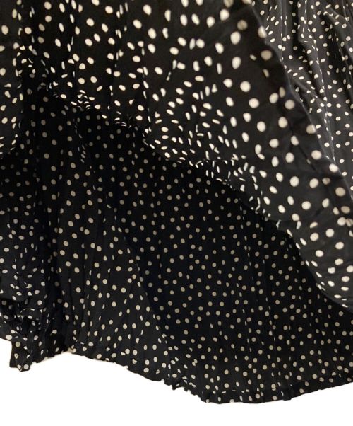 THE NEWHOUSE（ザ ニューハウス）THE NEWHOUSE (ザ ニューハウス) ドット柄スカート ホワイト×ブラック サイズ:XS 未使用品の古着・服飾アイテム
