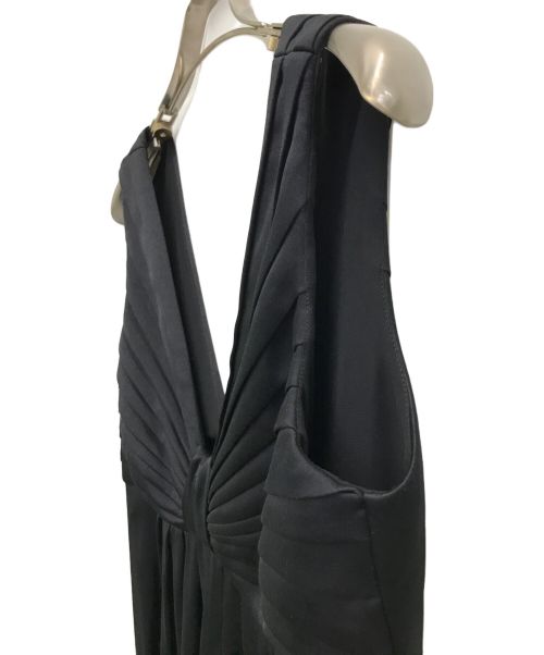 ARMANI COLLEZIONI（アルマーニ コレツィオーニ）ARMANI COLLEZIONI (アルマーニ コレツィオーニ) シルクノースリーブワンピース ブラック サイズ:42 未使用品の古着・服飾アイテム