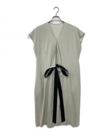 Decade BEIGE（ディケイドベイジ）の古着「CINDYカシュクールワンピース」｜グリーン