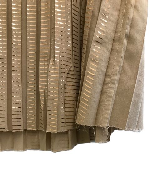 (nude)（ヌード）(nude) (ヌード) プリーツノースリーブブラウス ベージュ サイズ:40の古着・服飾アイテム