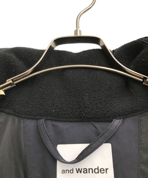 and wander（アンドワンダー）and wander (アンドワンダー) top fleece coat ブラック サイズ:L/XLの古着・服飾アイテム