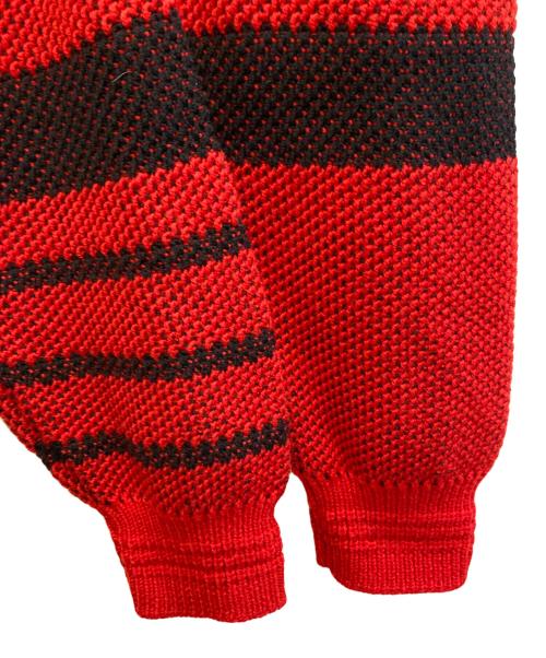 HUGO BOSS（ヒューゴ ボス）HUGO BOSS (ヒューゴ ボス) ジャガードニット レッド×ブラック サイズ:XLの古着・服飾アイテム