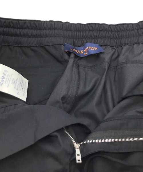 LOUIS VUITTON（ルイ ヴィトン）LOUIS VUITTON (ルイ ヴィトン) テックパンツ ブラック サイズ:40の古着・服飾アイテム