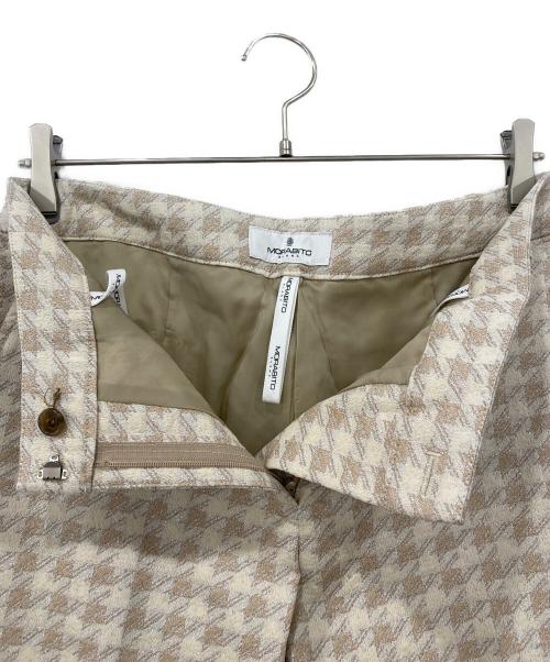 MORABITO BLANC（モラビト ブラン）MORABITO blanc (モラビト ブラン) ハウンドトウーススラックス ベージュ サイズ:38の古着・服飾アイテム