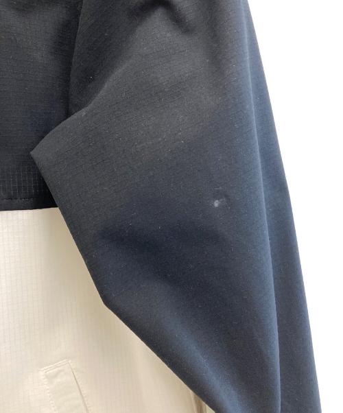 muta MARINE（ムータマリン）muta MARINE (ムータマリン) ジップパーカー ホワイト×ブラック サイズ:5号の古着・服飾アイテム