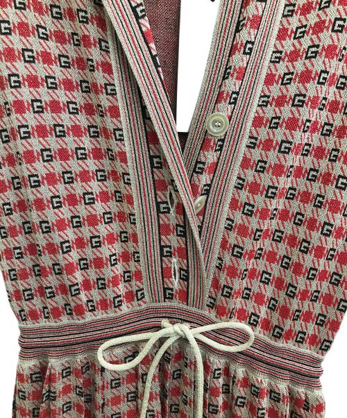 GUCCI（グッチ）GUCCI (グッチ) ニットワンピース レッド×ベージュ サイズ:L 未使用品の古着・服飾アイテム