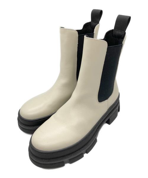 REMME（レメ）REMME (レメ) サイドゴアブーツ ホワイト サイズ:36の古着・服飾アイテム
