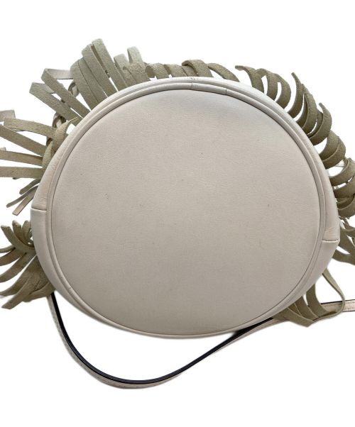 J&M DAVIDSON（ジェイ＆エム デヴィッドソン）J&M DAVIDSON (ジェイ＆エム デヴィッドソン) CARNIVAL M WITH STUDS ホワイトの古着・服飾アイテム