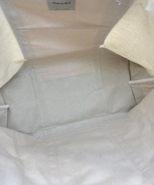 This is a(n)（This is a(n)）this is a(n) (This is a(n)) Creek ANGLER'S DEVICE (クリークアングラーズデヴァイス) Base Field Tote XL ホワイト×グリーンの古着・服飾アイテム