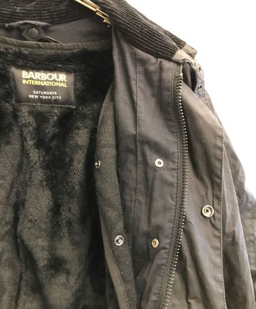 Barbour（バブアー）Barbour (バブアー) Saturdays NYC (サタデーズ ニューヨーク) SYNC WAX JACKET ブラック サイズ:Lの古着・服飾アイテム
