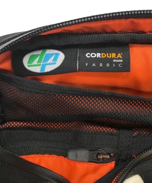 CODE OF BELL（コードオブベル）CODE OF BELL (コードオブベル) ボディーバッグ ブラックの古着・服飾アイテム