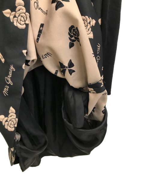 M'S GRACY（エムズグレイシー）M'S GRACY (エムズグレイシー) リボンカメリアジャガードワンピース ブラック サイズ:40の古着・服飾アイテム