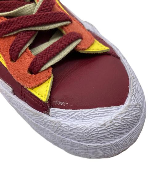 NIKE（ナイキ）NIKE (ナイキ) sacai (サカイ) KAWS (カウズ) ローカットスニーカー レッド サイズ:24.5の古着・服飾アイテム