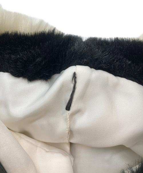 a point etc（アー ポワン ウテセ）a point etc (アー ポワン ウテセ) ショルダーバッグ ホワイト サイズ:-の古着・服飾アイテム